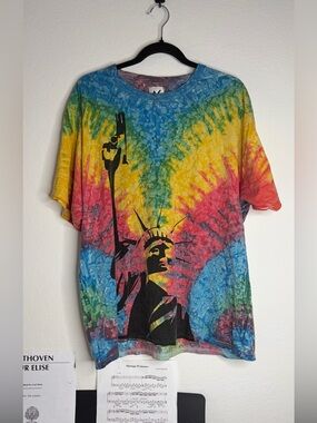 Akomplice Rainbow Tie Dye Statue of Liberty Graphic Tee Streetwear Unisex